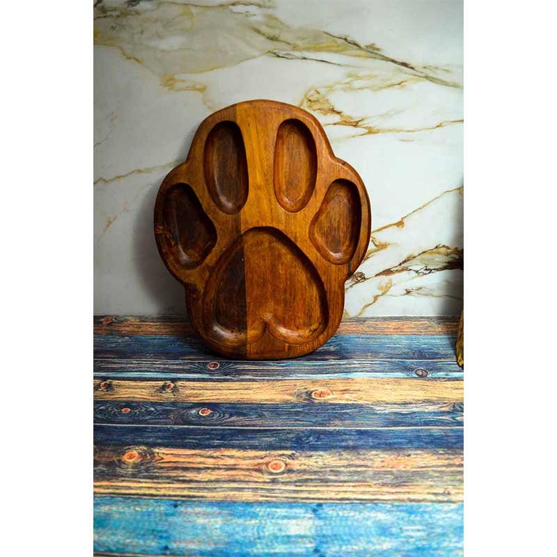 طبق أكل او تسالى للأطفال على شكل قدم خشب صناعة يدوية الوان طبيعي 100% معالج بزيت الزيتون