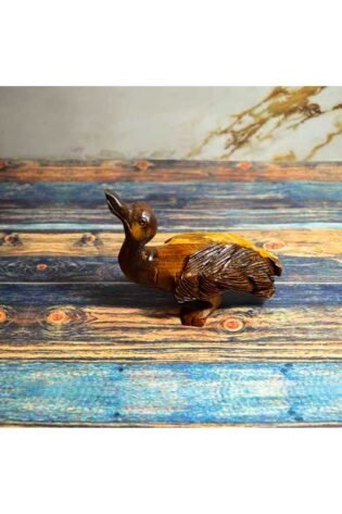 طائر لعب اطفال او للديكور نحت طبيعي صناعة يدوية من الخشب الصحي الوان طبيعية 100% من قلب الشجرة