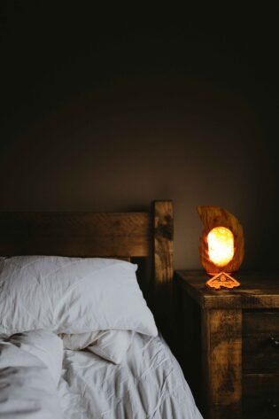 100% natural rock salt wood leaf lamp, completely handmade