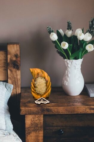 100% natural rock salt wood leaf lamp, completely handmade