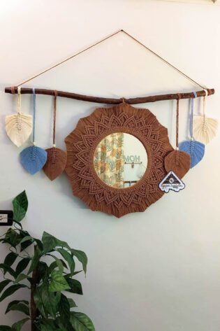 مراية لون بني مكرمية من ايجيبت انتيكس صناعة يدوية