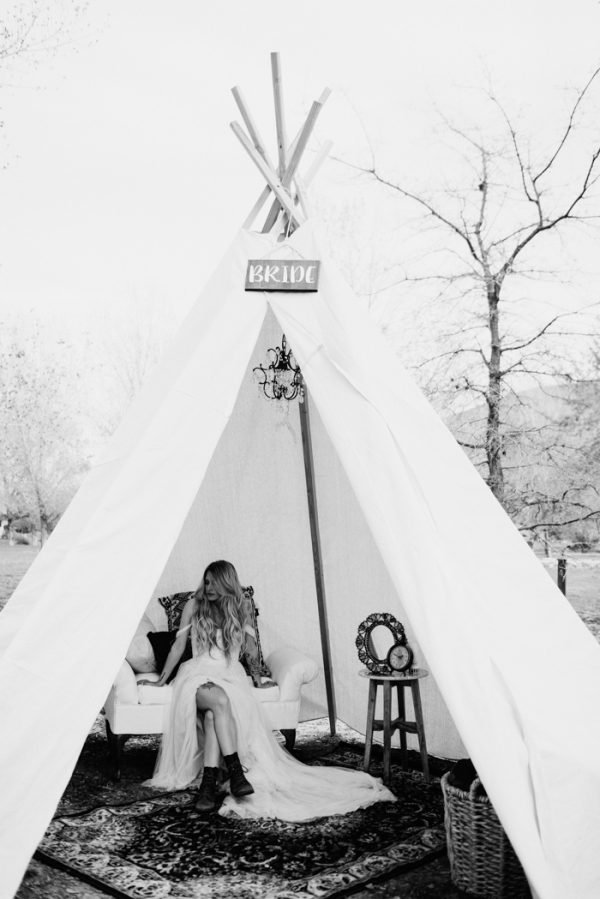 خيمة للعرسان و التخيم فى الاماكن المفتوحة كبيرة من ايجيبت انتيكس صناعة يدوية قطن 100% طبيعي