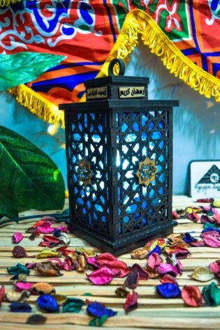 فانوس رمضان بشكلة الجديد اول فانوس ملح صخري فى مصر انتاج ايجيبت انتيكس لون أزرق
