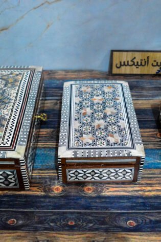 مجموعة من 3 بوكسات للمجوهرات او المفتنيات من الصدف صناعة يدوية 100% من انتاج ايجيبت أنتيكس