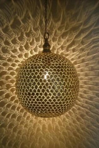 وحدة اضاءه - نجفة معلقة لمنتصف سقف شكل (أ) مغربي شرقي معدني للاستخدام الداخلي او للاستخدام الخارجي او الحديقة انتاج ايجيبت انتيكس صناعة يدوية 100%