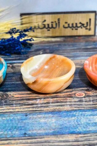 طبق من الالباستر مقاس 10سم ألوان مختلفة صناعة يدوية 100% من انتاج ايجيبت أنتيكس