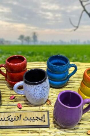 طقم مكون من 6 أكواب من الفخار الصحي المطلي ألوان مختلفة صناعة مصرية يدوية 100% من انتاج ايجيبت أنتيكس