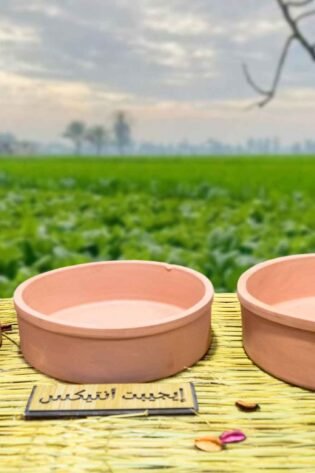 طقم صواني من الفخار الصحي الطبيعي بلونه الأصلي مكون من 3 قطع 3 مقاسات مختلفة صناعة مصرية يدوية 100% من انتاج ايجيبت أنتيكس