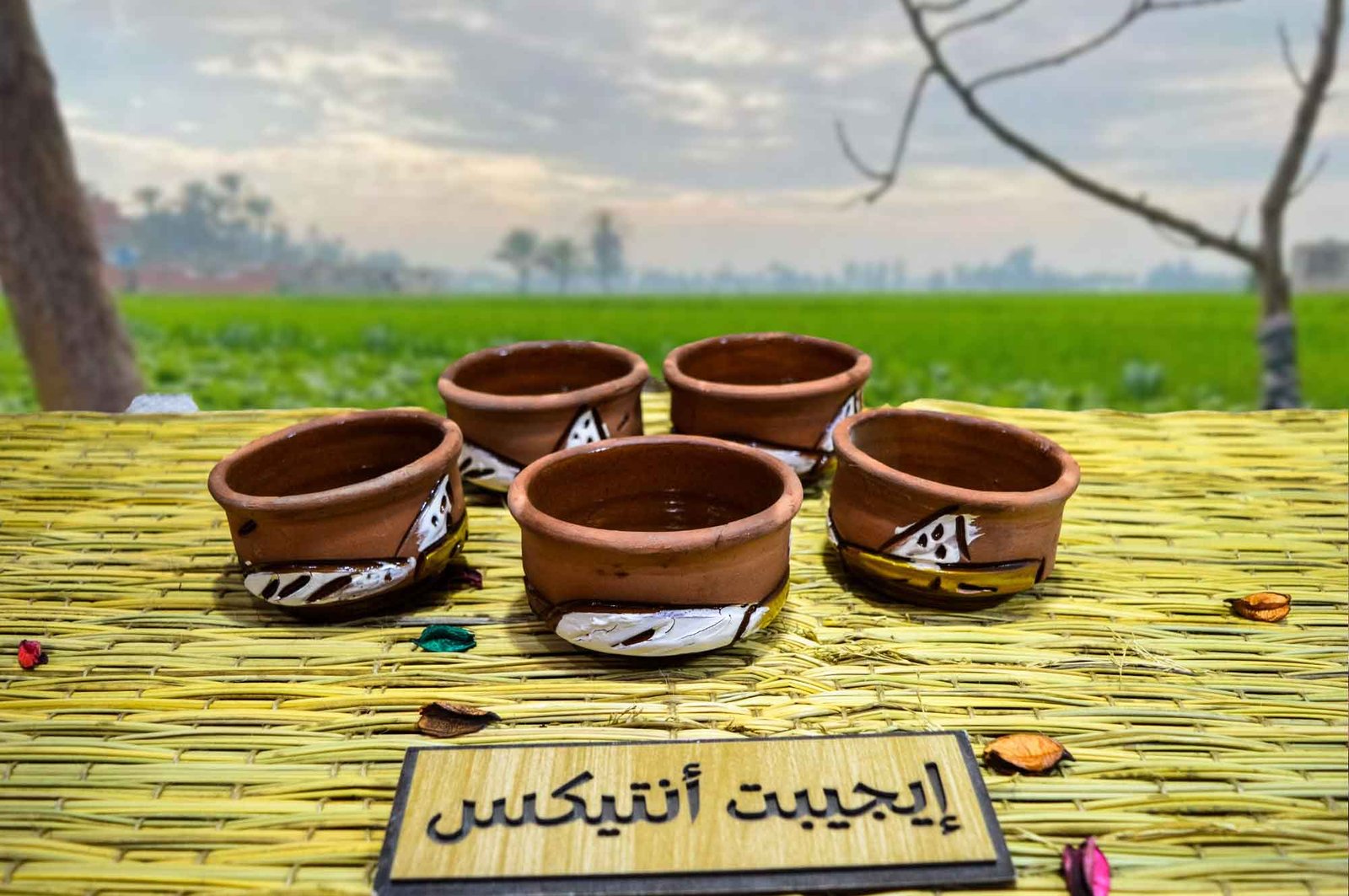 طقم شورية من الفخار الصحي الملون ألوان طبيعية مكون من 5 قطع صناعة مصرية يدوية 100% من انتاج ايجيبت أنتيكس