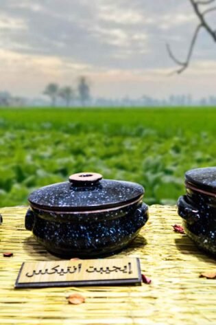 طقم حلل من الفخار الصحي المطلي لون أسود مكون من 3 قطع 3 مقاسات مختلفة صناعة مصرية يدوية 100% من انتاج ايجيبت أنتيكس