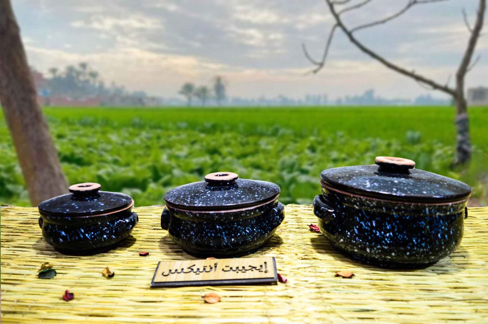 طقم حلل من الفخار الصحي المطلي لون أسود مكون من 3 قطع 3 مقاسات مختلفة صناعة مصرية يدوية 100% من انتاج ايجيبت أنتيكس