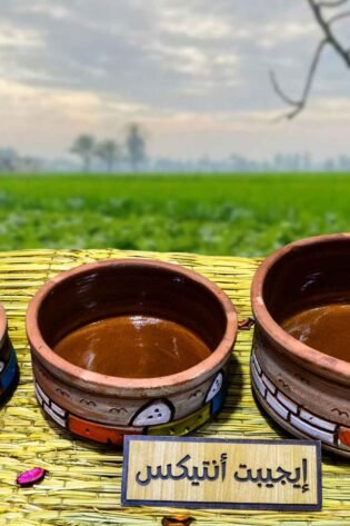 طقم طاجن من الفخار الصحي الملون ألوان طبيعية مكون من 3 قطع 3 مقاسات مختلفة صناعة مصرية يدوية 100% من انتاج ايجيبت أنتيكس